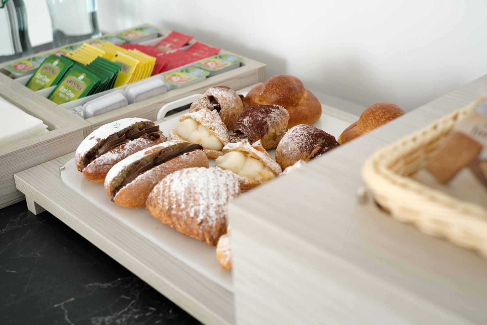 Domea Superior Rooms Bed And Breakfast Reggio di Calabria Exterior foto